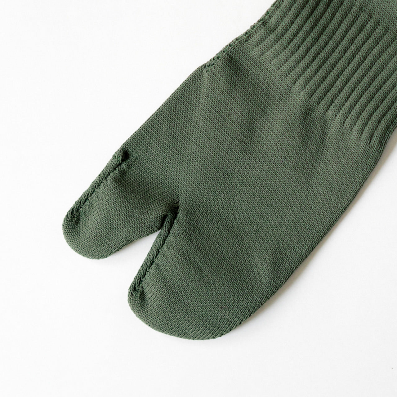 NODAL Olive green Tabi gym sock with split toe design. Made in Japan.