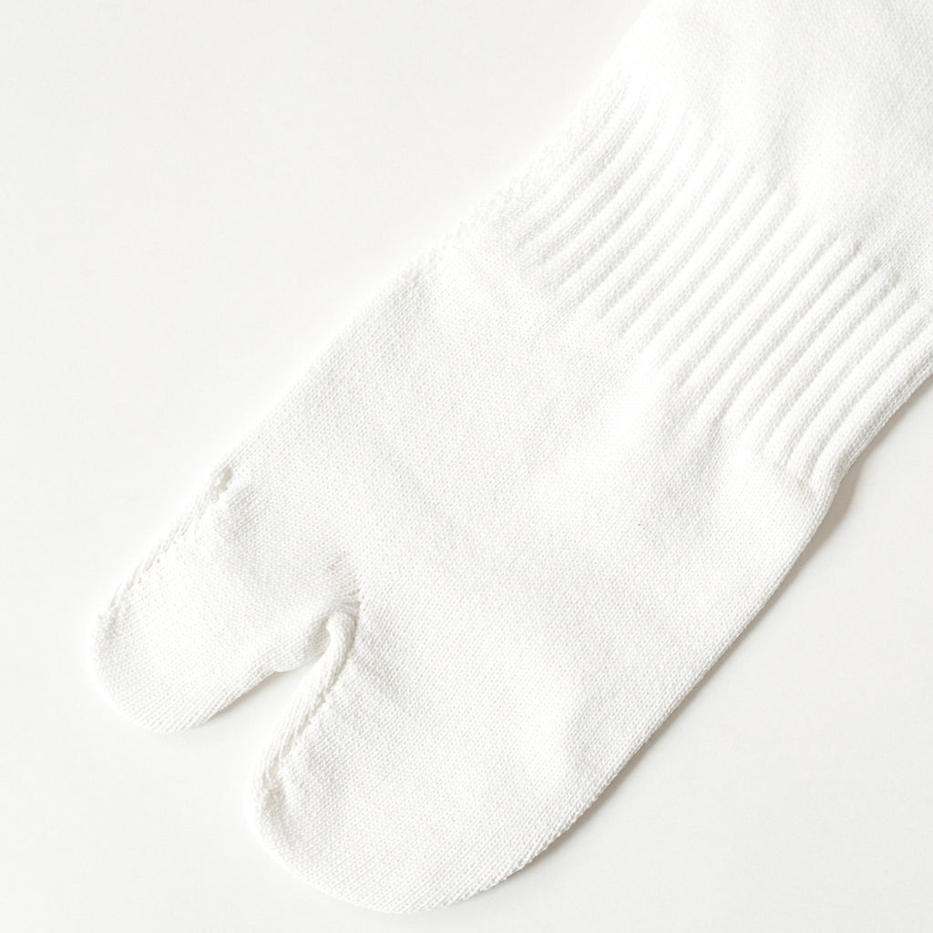 NODAL Tabi Gym Sock – White | Made in Japan