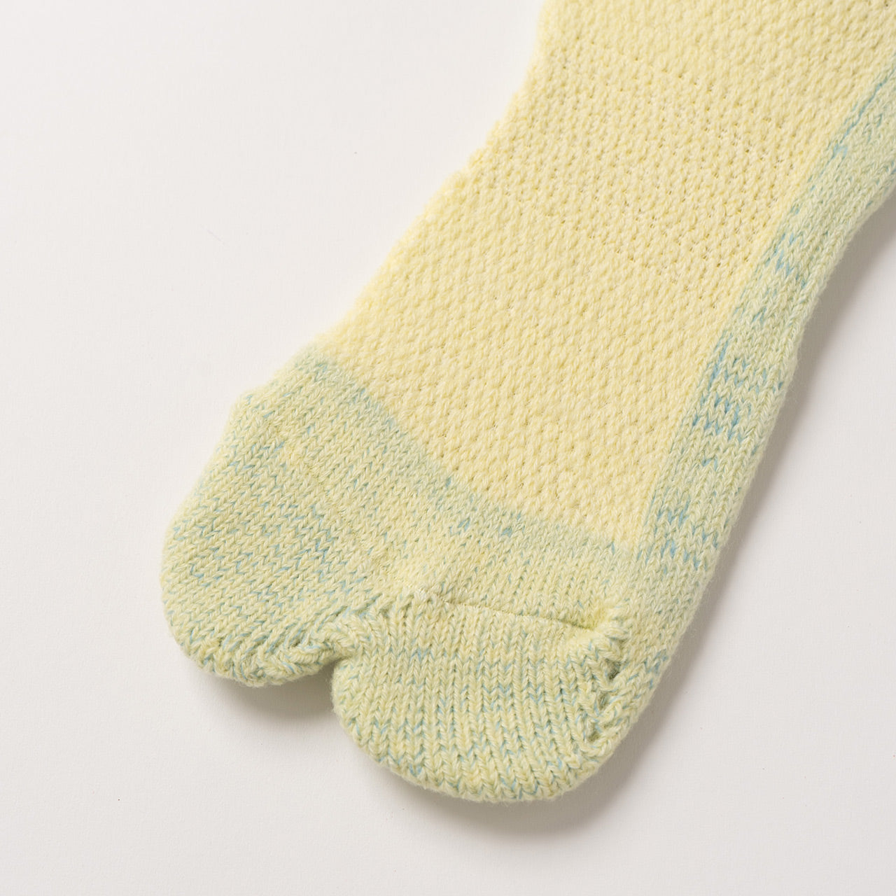 NODAL 84N Long Tabi Sock – Pail Yellow | Made in Japan