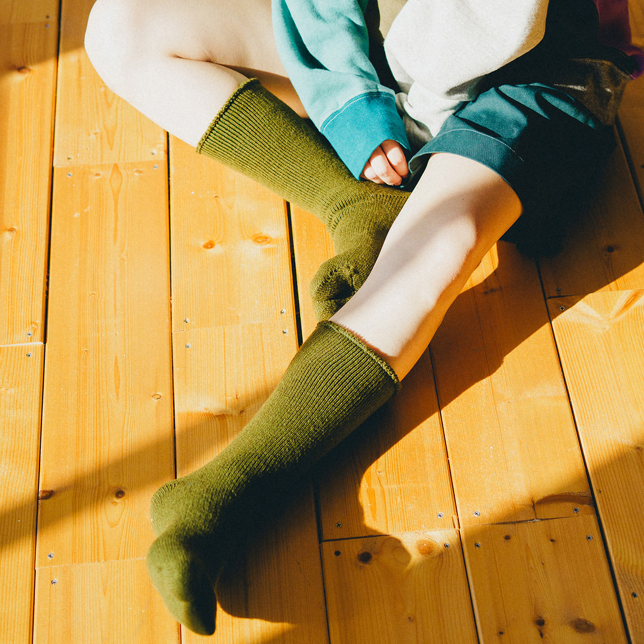 NODAL Brushed Pile Tabi Sock – Army Green | Made in Japan
