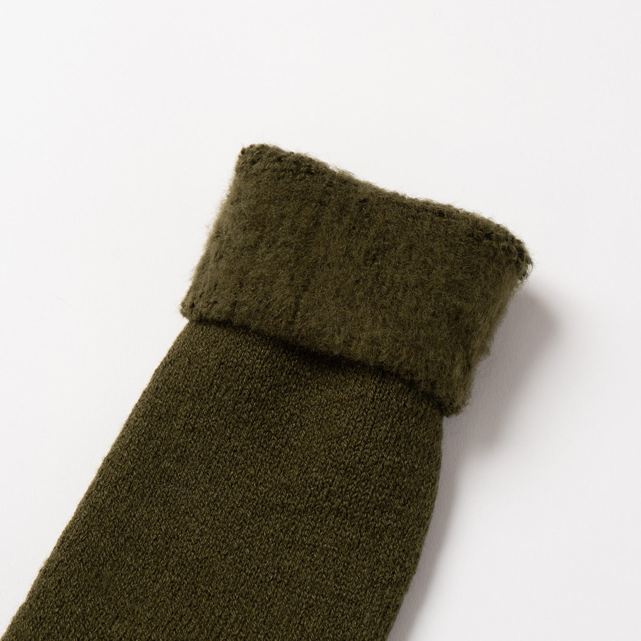 NODAL Brushed Pile Tabi Sock – Army Green | Made in Japan