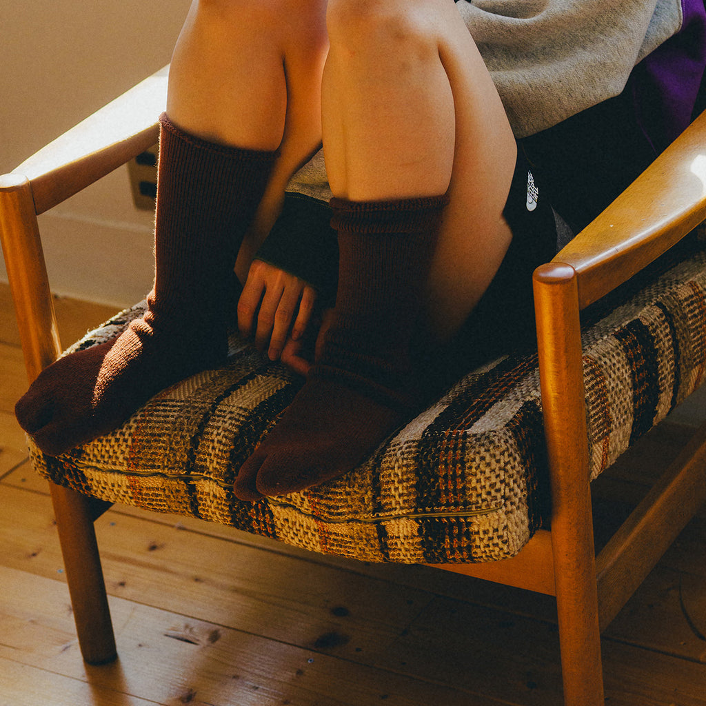 NODAL Brushed Pile Tabi Sock – Coffee | Made in Japan